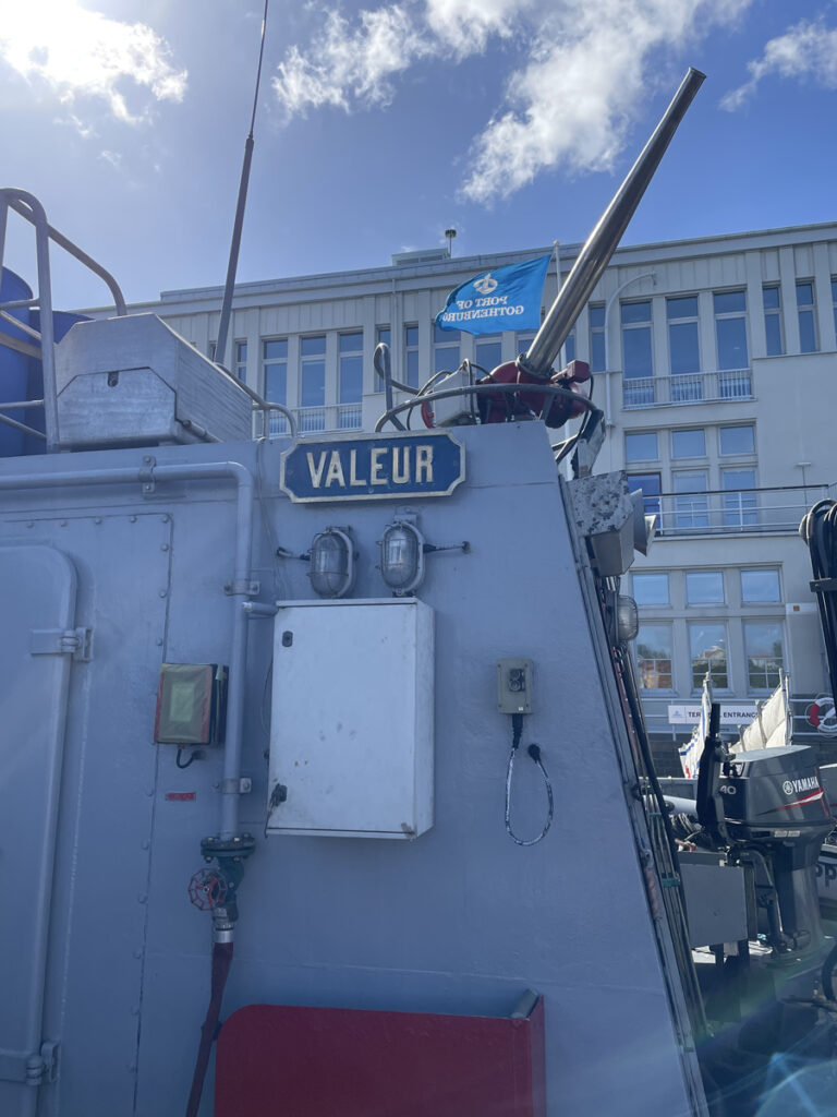 Nato övning franskt fartyg Pluvier